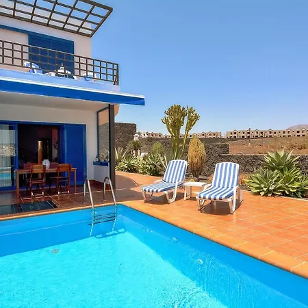 Ombrosa Villa Playa Blanca (Lanzarote)